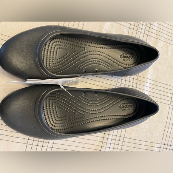 Crocs - Picture 2 of 5